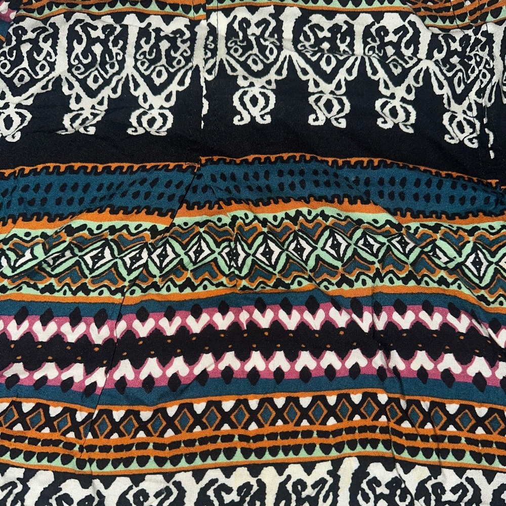 Kirra Skirt - Picture 3 of 4